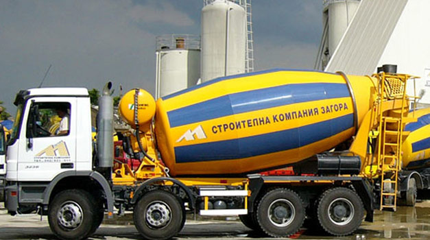 Бетоновоз на Строителна компания ЗАГОРА — автотранспорт и механизация